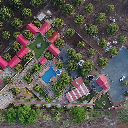 Nature Resort 사산 기르 외부 사진
